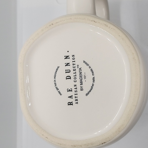 Rae dunn artisan collection Mom mug - Picture 3 of 3